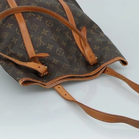 LOUIS VUITTON Monogram Bucket GM Shoulder Bag - Picture 7 of 16